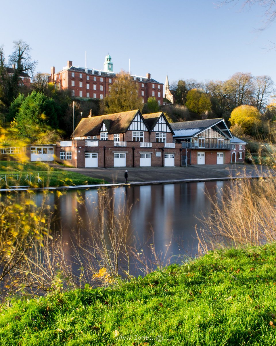 AtShrewsbury's tweet photo. ‘No matter how long the winter, Spring is sure to follow’. 

Happy #QuoteFriday everyone! A bit of sunshine got us feeling in the #Spring mood yesterday! 

We hope you have a great #Friday, the weekend is coming!🌟
📸- thanks to @landscapesandquotes for providing the great image! https://t.co/HeFCMTvBzy