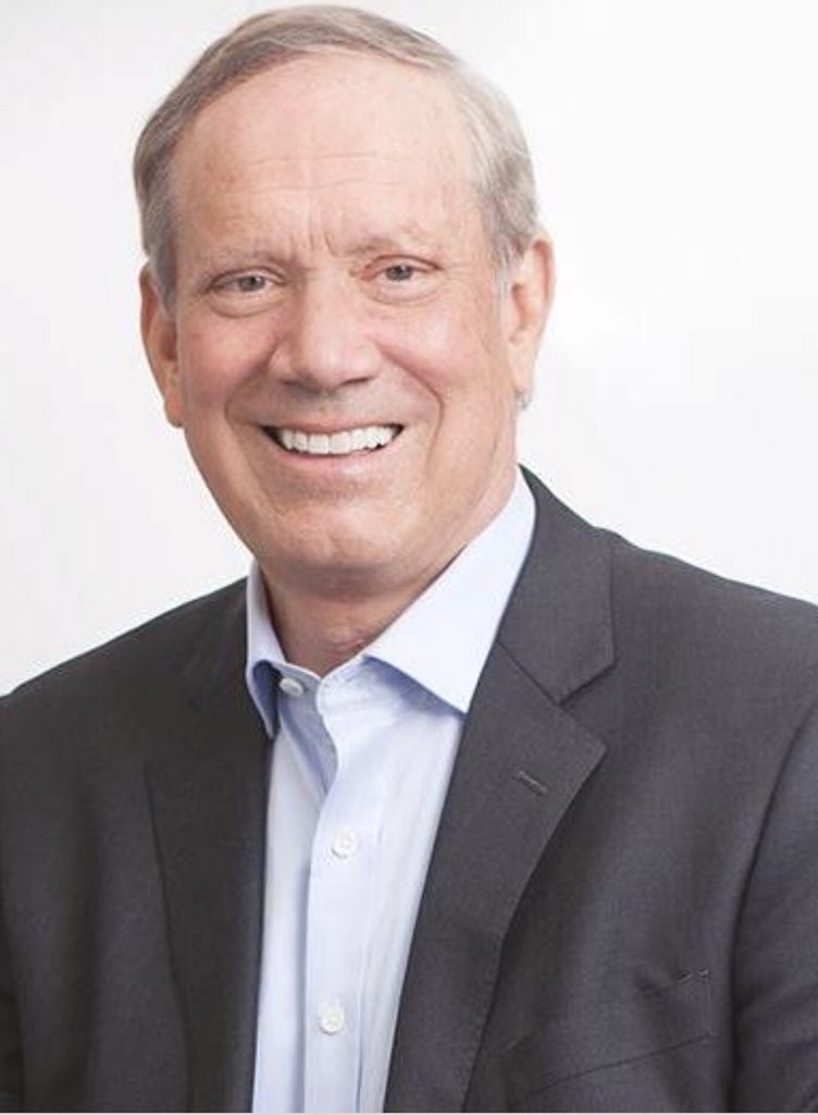 CdV_Madrid's tweet photo. “Cuando el Estado asume la responsabilidad por la gente, la gente ya no toma responsabilidades por sí misma.” (Pataki, George) https://t.co/rp9kI6luHI