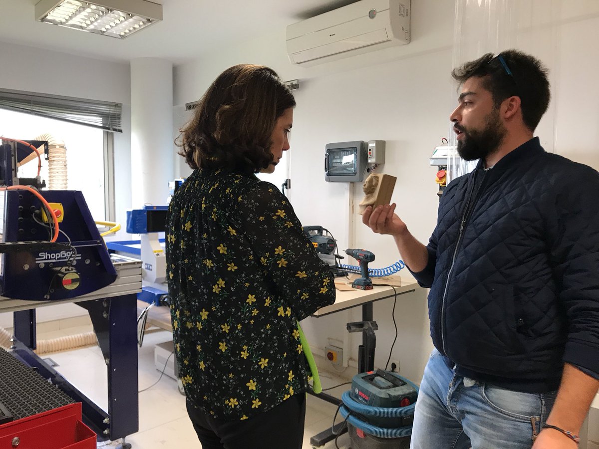 berytech's tweet photo. Cristina Russo DG for Research &amp; Innovation, European Commission visits Berytech, the #BerytechFablab and meets the @Agrytech Batch 1 teams @EU_H2020 #Horizon2020 https://t.co/GcxSpDZvaV
