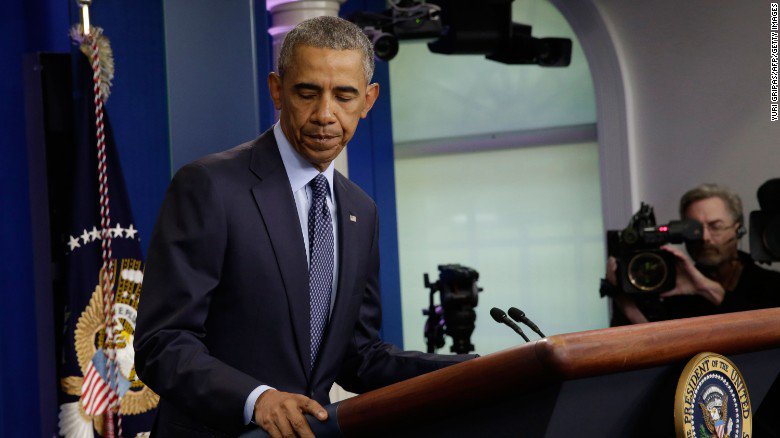 CNN's tweet photo. Former US President Obama calls for legislative action on gun control, saying it's "long overdue," in wake of the Florida high school shooting that left 17 people dead https://t.co/n45h8Crzbs https://t.co/6gvriwJhEV