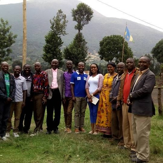 ardekubaho_rw's tweet image. Our team visited CAEPLA cooperative situated in the vicinities of @muhabura volcano in Cyanika sector. We discussed different potential projects especially in the areas of Water &amp;amp; Environment #projectidentification  #ruraldevelopment #cooperative #environment @RwandaNorth
