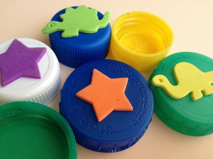 thebiodcompany's tweet photo. This is a fantastic idea to re-use plastic bottle tops! https://t.co/EospxmPh48
#FridayFun #FridayFeeling #Recycle #Reuse #Recycling #RecycleCrafts https://t.co/0Cz67DkaM9