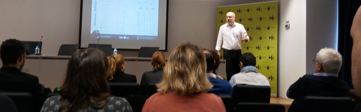 ManCas_'s tweet photo. Aprendiendo + y + sobre #Linkedin en el @Parquecmurcia con el gran @javiergomez_eu gracias a @infoRMurcia!
#LinkedinINFO https://t.co/3yRYhKuc1T