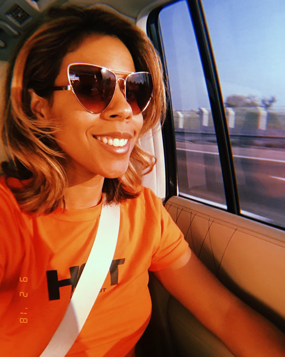 Fri-Yay! 🍀 Off to Dublin for some show fun with <a href="/DJDaveTreacy/">Dave Treacy</a> <a href="/TheWrightVenue/">The Wright Venue</a> 🇮🇪