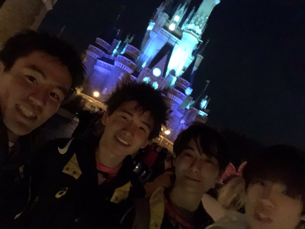 ディズニー楽しかったなぁ
バスケ部最高！！