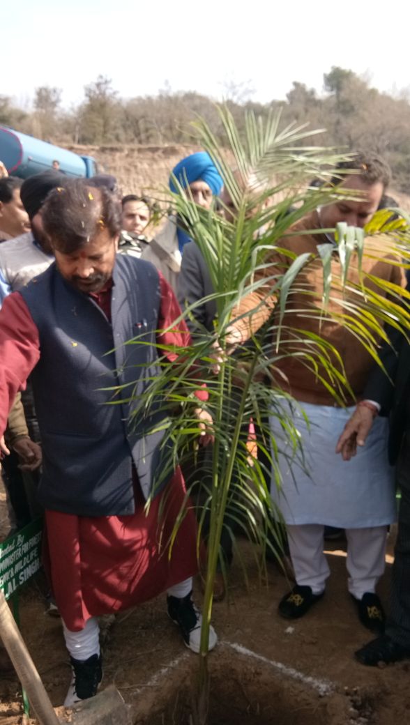 JKForestMin's tweet photo. Govt is keen to beautify JAMBU ZOO with over 25000 trees being planted under the first phase of 
mega plantation drive #Planttreeplantchange @MehboobaMufti @diprjk @UNEP https://t.co/zuD0y7s7hS