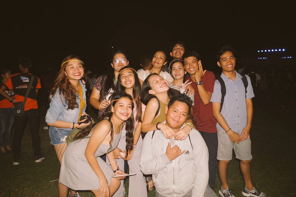 sofiamercury's tweet photo. last day of #Kapamagayon2018 #UniversityWeek2018 ππ₯ https://t.co/7LtlYWMnq0