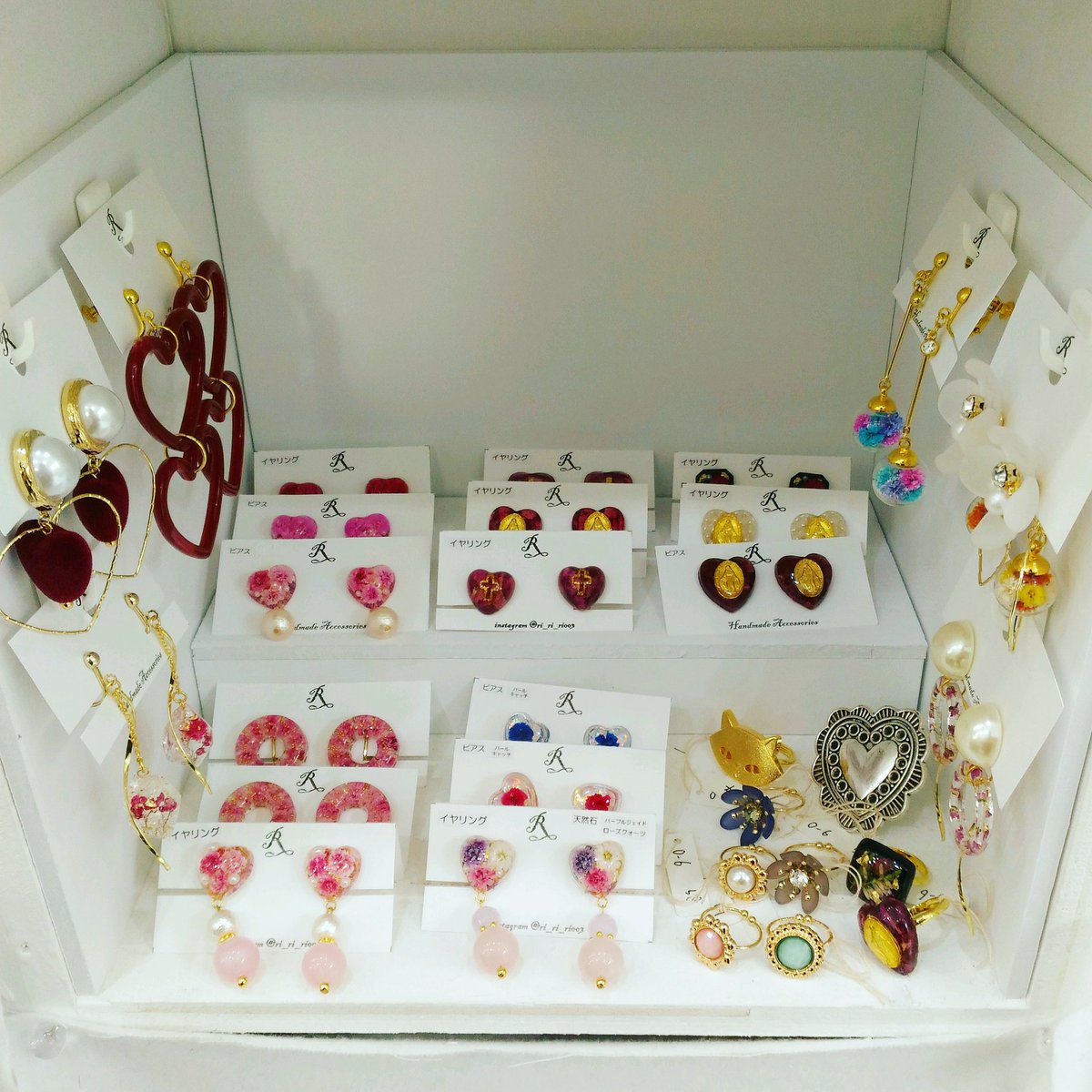 あーる V Twitter 今日ハコノスさんに追加納品してきました ハンドメイド ハンドメイドアクセサリー ハンドメイドピアス 指輪 レジン レジンアクセサリ 春アクセサリー ガーリー フェミニン ゆめかわいい 大人可愛いアクセサリー 福岡 ハコノス