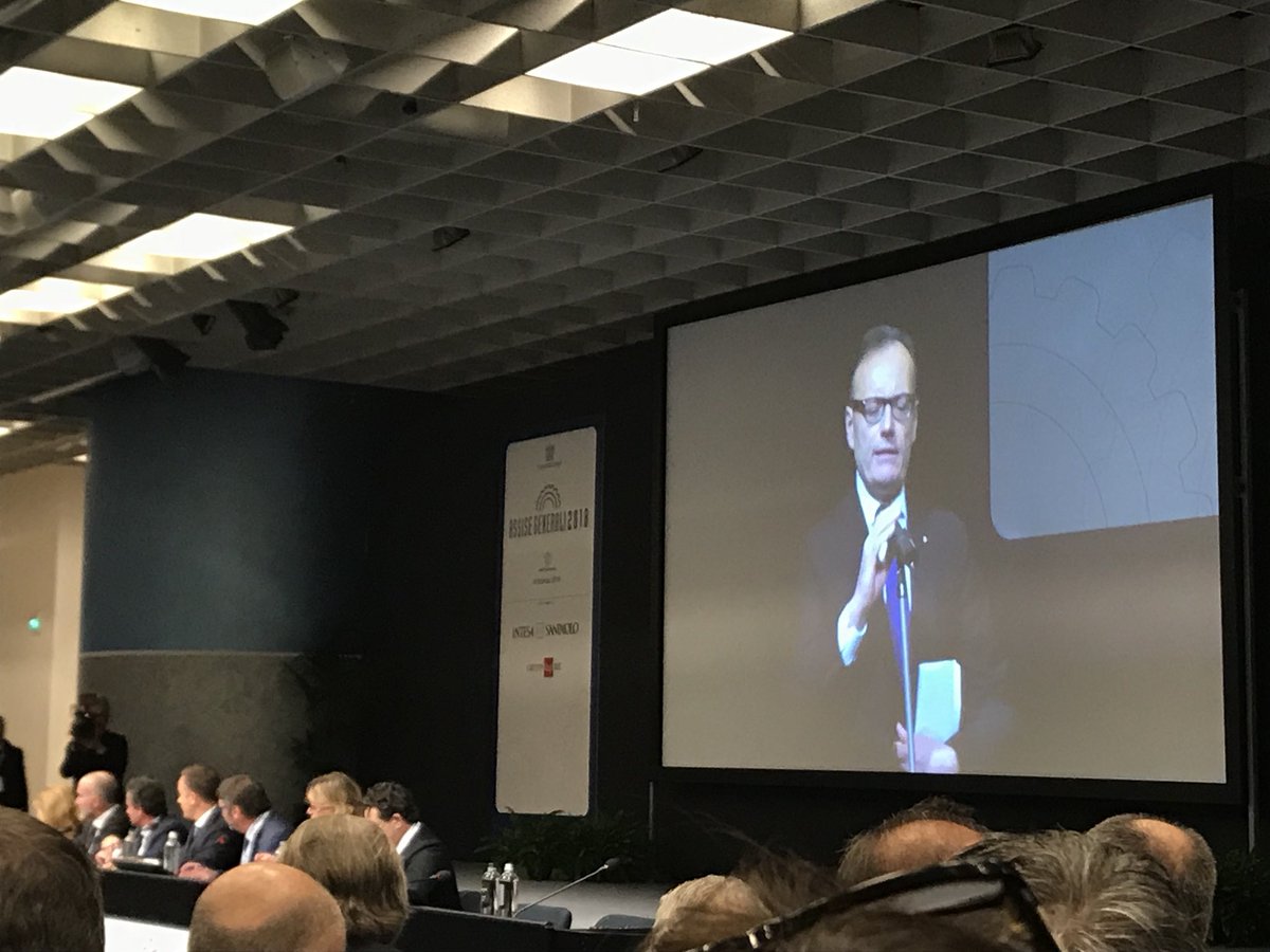 #Assise2018 Carboniero presidente <a href="/UCIMU/">UCIMU</a> al governo che verrà chiederei di non vanificare quanto fatto di buono da quello uscente: # Industria 4.0