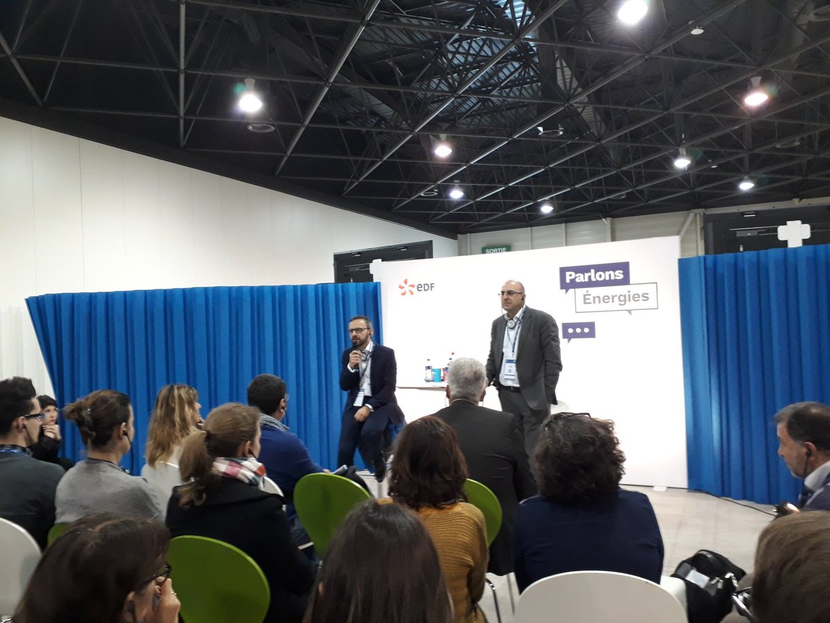 ThierrySergio1's tweet photo. Parlons Energies à Marseille #ParlonsEnergies @EDF_PACA  au cœur des Débats #Transitionénergétique #GroupeEDF #Energiesdécarbonées #PlanSolaire  #Mixenergetique 
être des ambassadeurs de l’entreprise #fiertédappartenance
échanger ensemble sur nos grands enjeux de demain. https://t.co/1oRx8ONYCt