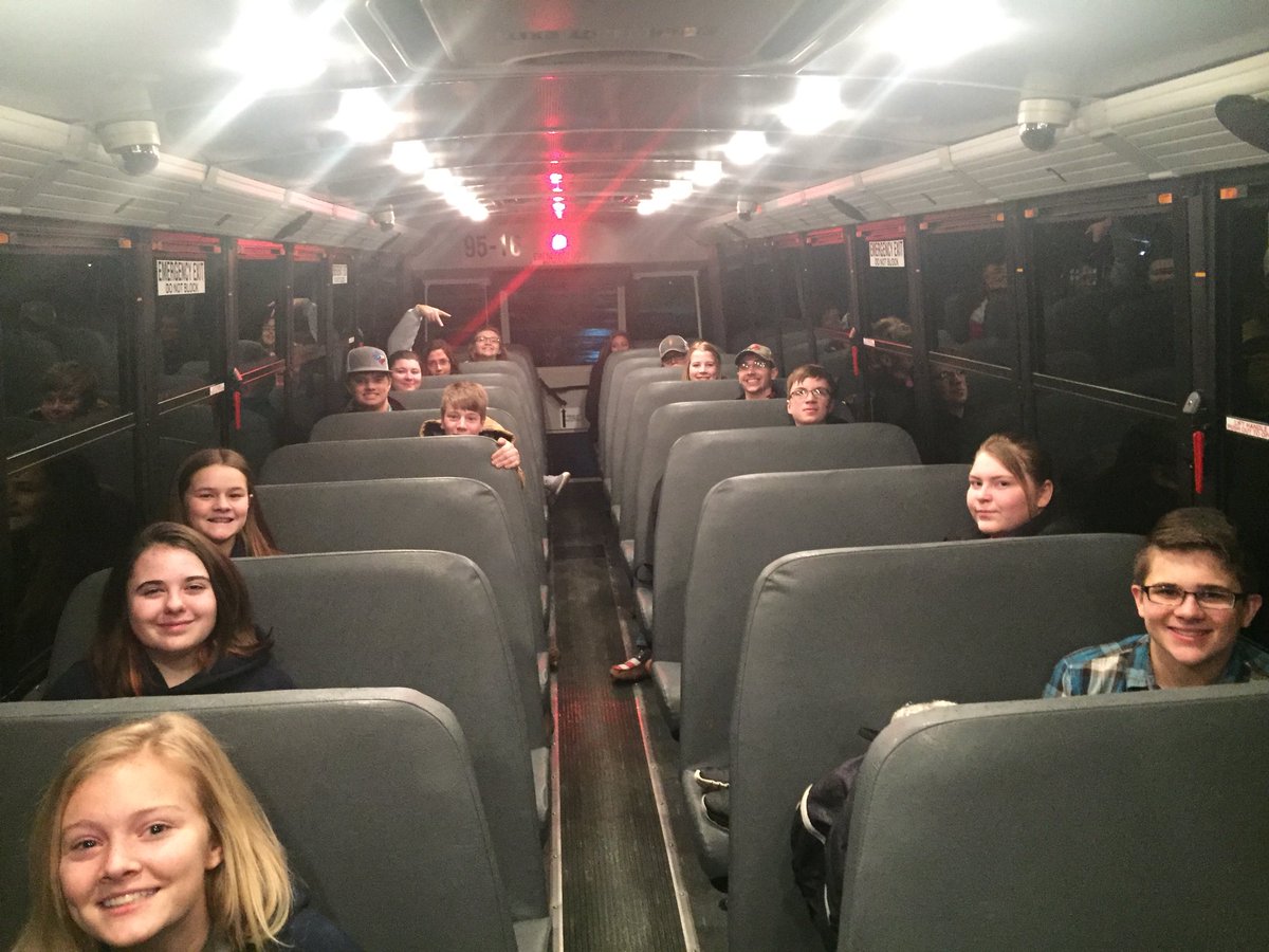 WarsawFFA's tweet photo. Up and on our way bright and early this morning! We are heading to Louisville, Kentucky for the farm show! #wcsmission https://t.co/0SX9S2GOPh