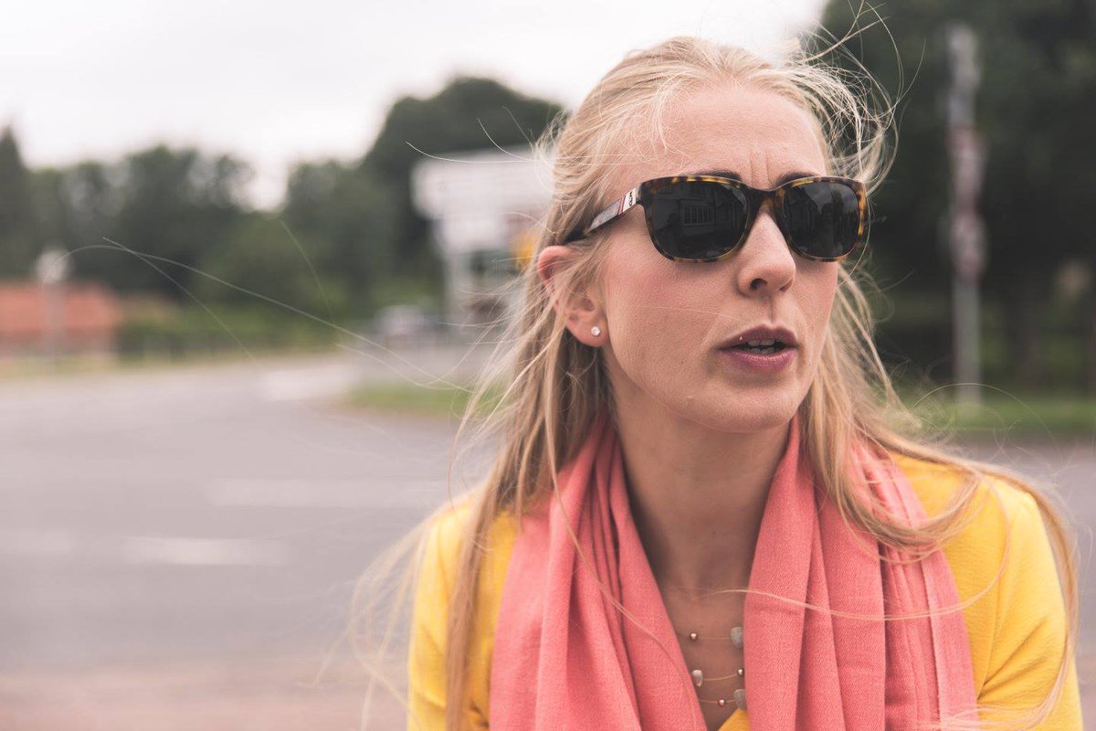 HPParenting's tweet image. Sport is good for you physically, we all know that, but what else do we get from it?  Isn't it better just to concentrate on the books and get a good education? highperformanceparenting.co.uk/blog   #supportingdreams #athleteskills @nickmiddleton88 @MonicaRelph @VickyThornleyGB