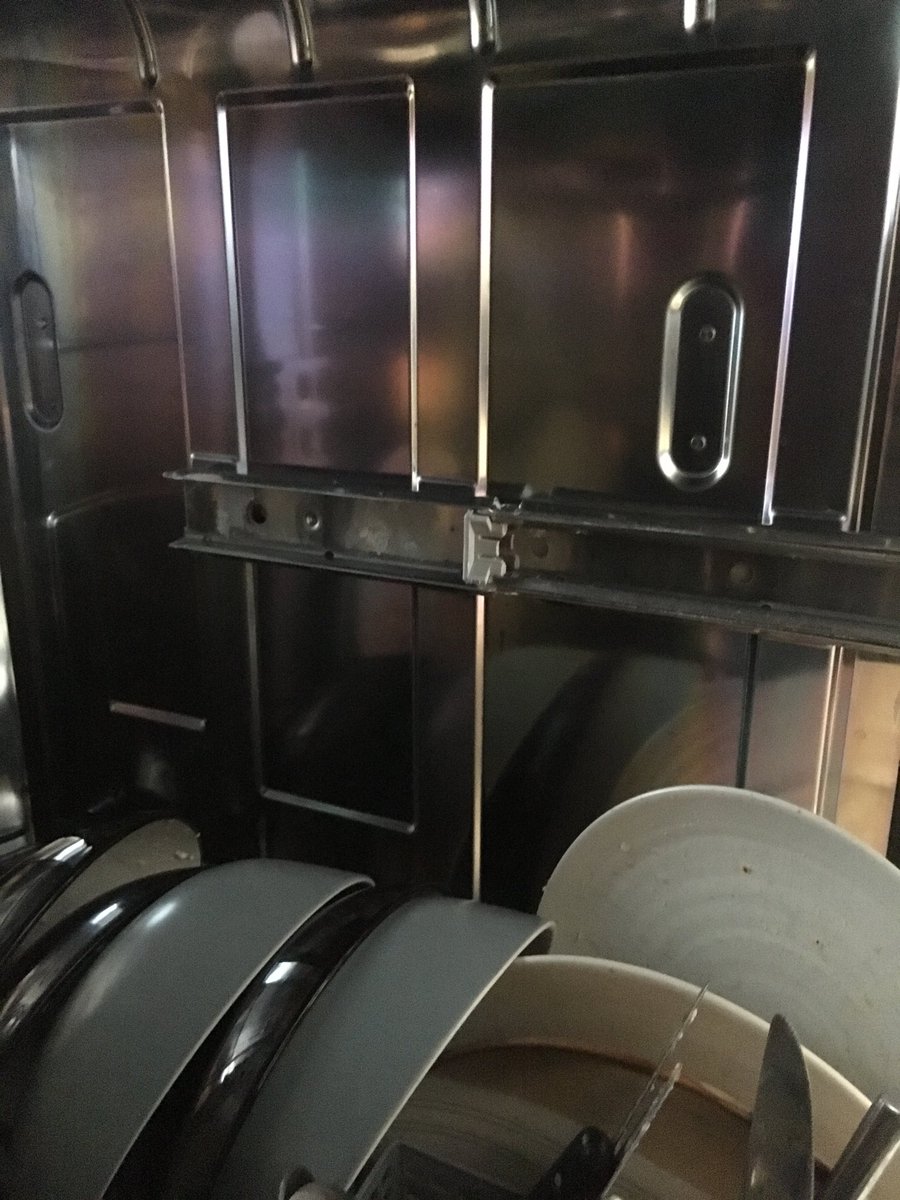 Siobhanflavin's tweet photo. Everyone in Ireland has just investigated their dishwasher shelf this morning!!! @DermotTodayFM @DaveTodayFM #DermotAndDave https://t.co/r8adI14TMS