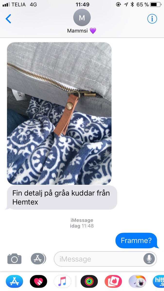 ”Fin detalj på gråa kuddar från Hemtex” tack för detaljerad info mamma.