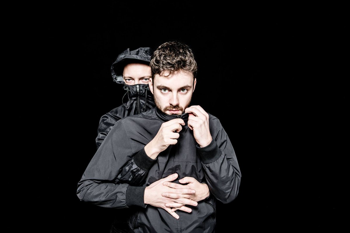 18.02 Yeah But No @ Neues Schauspiel, #Leipzig
w/ @YeahButNomusic

Das Dou aus #Berlin besteht aus dem #Techno-Produzenten und Musiker <a href="/DouglasGreed/">Douglas Greed</a> &amp; Sänger Fabian Kuss.

VA: facebook.com/events/3019944…