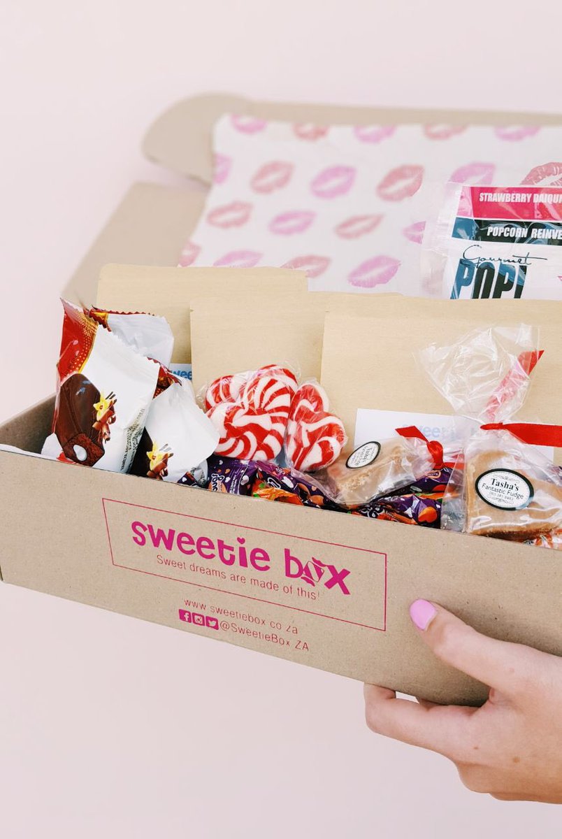 SweetieBoxZA's tweet photo. The February SweetieBox is spreading some sweet, sweet love. Visit https://t.co/7Ft2QGWhyV to order your March SweetieBox. #sweetiebox #february #monthoflove #sweets #sweettooth #popcorn #chocolate #gummies #fudge https://t.co/pshRs2VhbY