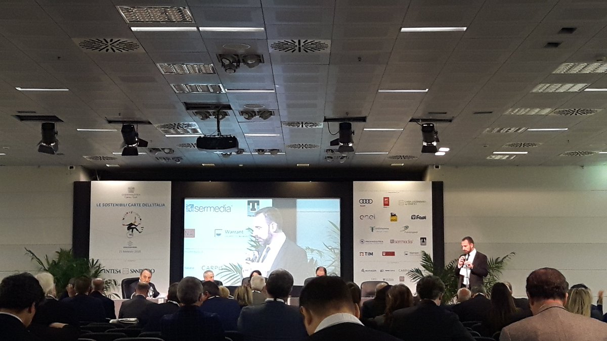 FondazioneNE's tweet image. La metafora della #melassa per spiegare l'immobilità dell'Italia e della PA. È necessario un cambiamento, è necessaria una crescita: ma per farlo sono necessari degli interventi netti e decisi. #Assise2018 #AssiseConfindustria #italiachecambia #impresachecambia