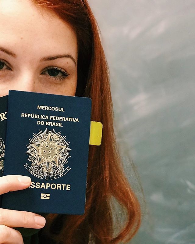 gitaneee's tweet photo. Getting ready to flee the cold for a week of Reveilleau-isms in the Summer of my motherland. 🇧🇷❤️
.
.
.
#februarybreak #offtoBrazil #portraitmode #selfportrait https://t.co/CZ8TW35gNZ https://t.co/J9SvSqVBFY