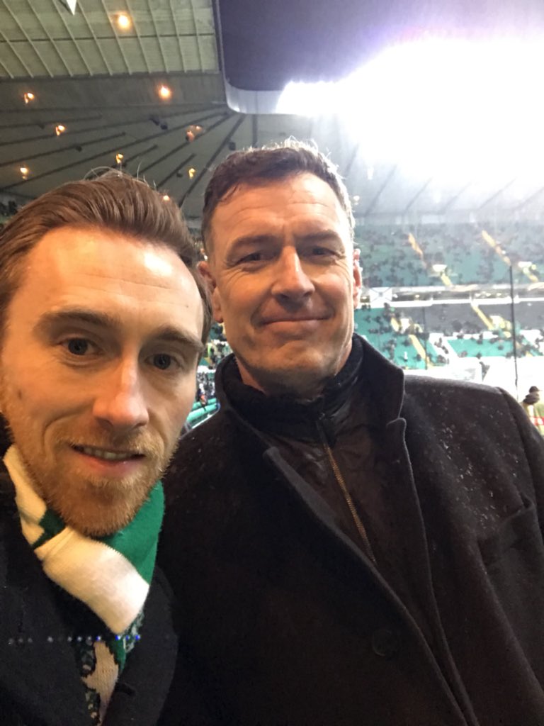 tony89g's tweet photo. Great result for @CelticFC last night!
Stay focused now and focus on what could be a tough night in Russia.
Only pic of the night I have was with @chris_sutton73
Thanks for taking the time! Stood for ages taking pictures with lots of fans! Great to see 🍀 #CELZEN #EuropaLeague https://t.co/flP5MQnwTh