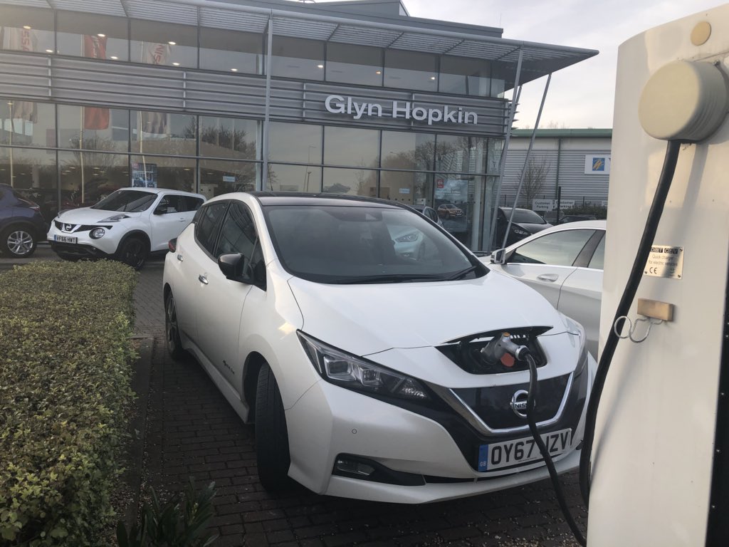 Final visit and charge of our mini UK tour in the new #LEAF <a href="/GlynHopkinGroup/">Glyn Hopkin Group</a> Milton Keynes. Great dealership to finish the week