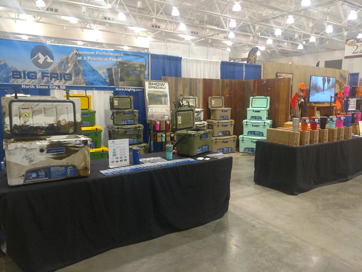 BigFrigNate's tweet photo. Friggin' Pheasant Fest!!!! Come see me! https://t.co/5BecENlHQa