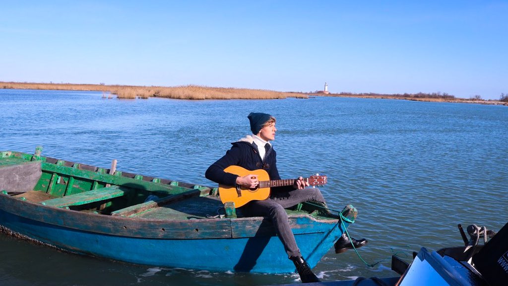 SilverOfficial's tweet photo. Waiting for the videoclip of ‘Let Me Fall in Love’ I wanna share this pic shoot on the wonderful video-set on ‘Isola dell’Amore’ nearby ‘Faro di Goro’ (FE) - Italy
#silver #letmefallinlove #video #single #goro #italy https://t.co/not86avylV