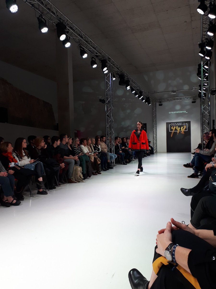 Y para terminar la semana con inspiración, asistimos a la <a href="/pasarela948/">pasarela948</a> de la mano de <a href="/Creanavarra/">Creanavarra</a> #diseño #moda  #pasarela948