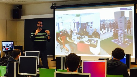 gft_es's tweet image. Nuestro compañero Esteban Chiner ha dado hoy su última ponencia sobre “#Blockchain: Desarrollo de aplicaciones descentralizadas con Ethereum”, incluida en los Seminarios de Empresa de @la_UPC: bit.ly/2E5mb4L #gftexperts