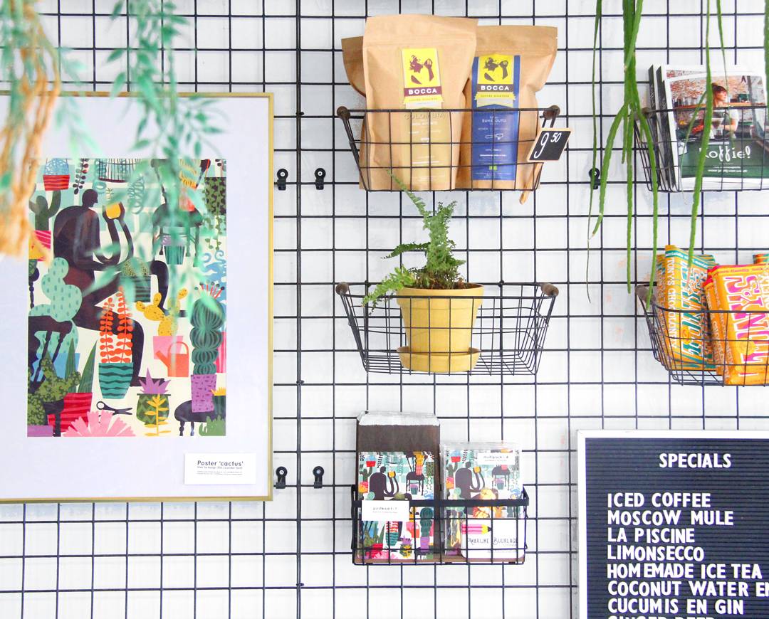 Sooo happy to have my cactus print hanging on the beautiful wall of <a href="/picknickers1/">Picknickers Terherne</a>. This lovely foodbar has an amazing view on the Sneekermeer and it's such a cosy place to have your lunch/dinner or to just have a cup of tea after a beautiful walk along the lake ❤