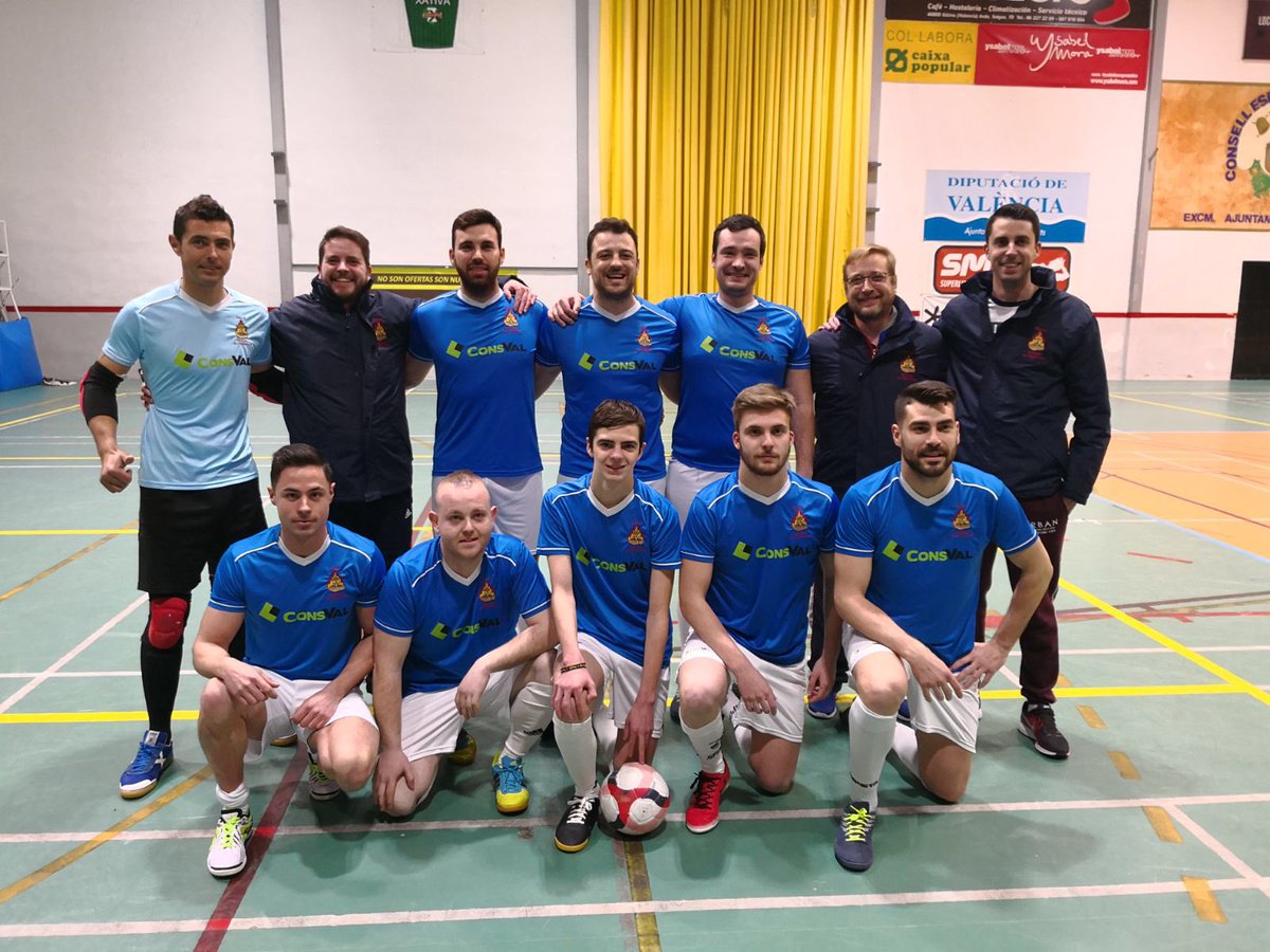 JLFXATIVA's tweet photo. Anit es va jugar la II jornada dels quarts de final i van quedar classificats @FallaRaval i @fallaRArgentina 
Els resultats van ser:
@FallaRaval 3 - 2 @FPasseig_Xativa
@fallaRArgentina 5 - 1 @FallaTetuan #Falles2018 #FutbetFaller #JuntsMolemMés https://t.co/EZ8sUcXfNg