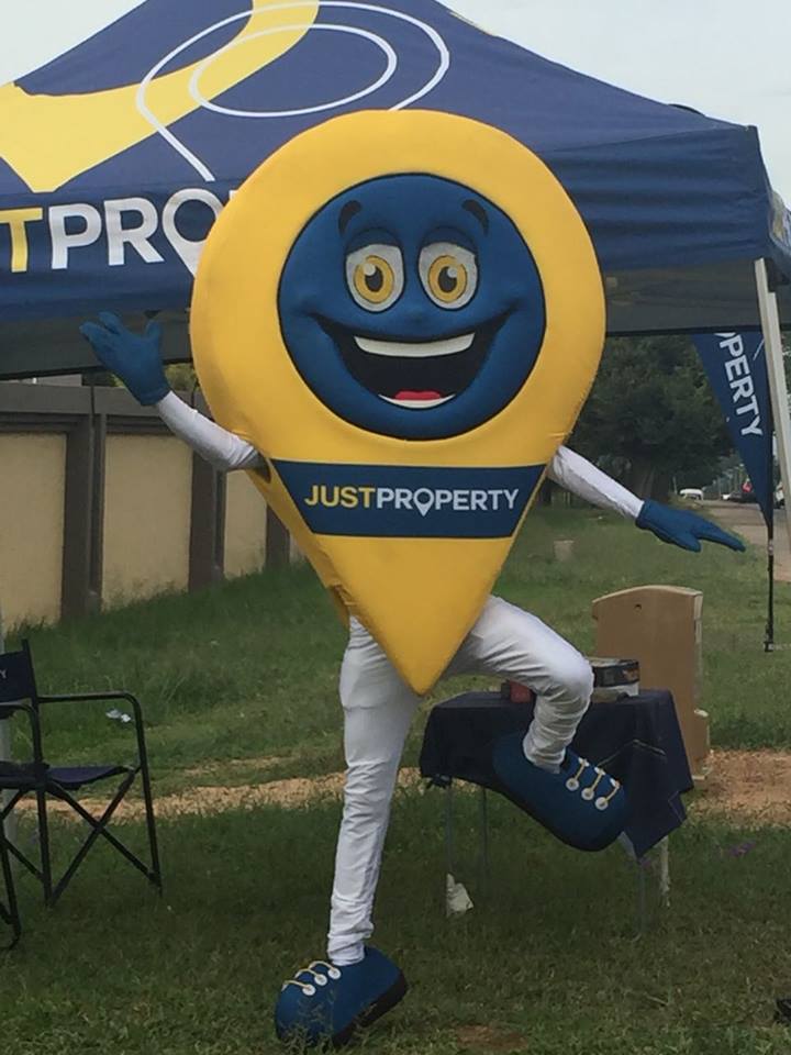 JustMidrand's tweet photo. Happy Friday! Enjoy the weekend :-) #justpropertymidrand #roadshows #pinnie https://t.co/AvXp1YLGNT