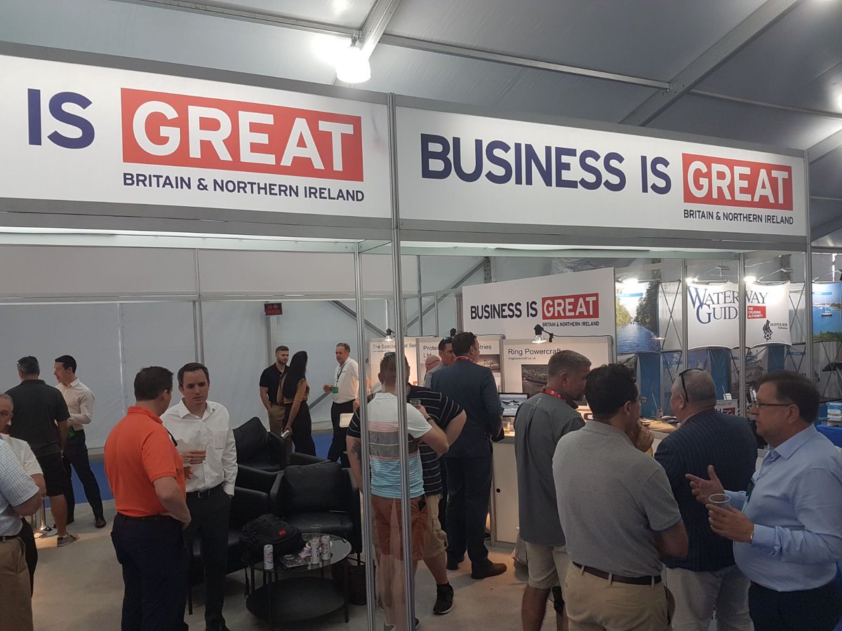 GREAT networking with US businesses and gov @tradegovuk_LSE @britishmarine networking event @MiamiBoatShow