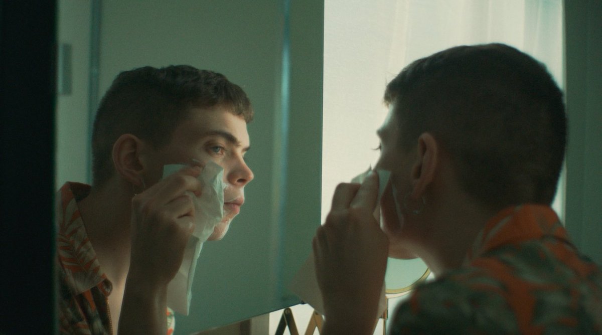 New work! We traveled all over and came home with bits and pieces that turned into a brand film for Essity: bit.ly/2EqAFrX