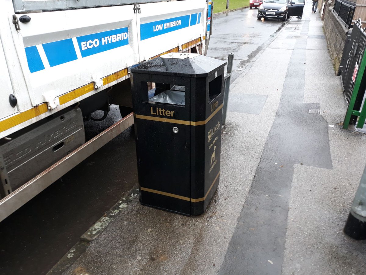 Clean_Leeds's tweet photo. Thank you to Stuart and the crews for installing and bolting
down brand new litter bins for you to use in #Middleton #LS10 #LoveWhereYouLive @SouthLeedsLife @Leeds_Highways #LASBT @BroxapLtd @_YourCommunity @James_A_Rogers @HousingLeeds https://t.co/KX5HRTPxZR
