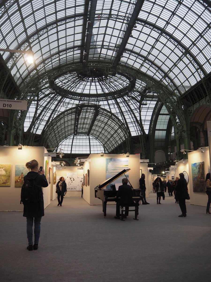 iesaparis's tweet photo. :: PARTENARIAT - ART CAPITAL ::

Retour en images sur le salon @Art_Capital où nos étudiants, ont eu la possibilité de prendre le rôle de médiateur culturel.

Cette immersion au cœur de la scène artistique française inculque professionnalisme et étoffe le réseau de nos étudiants. https://t.co/ykUsSL6XXZ