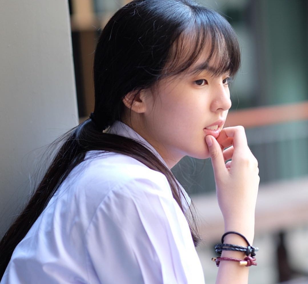 linly2018's tweet photo. #linly #TheFaceThailandseason2 #teambee คิดถึงแม่กับมี้จัง https://t.co/LBEgNNnWYj