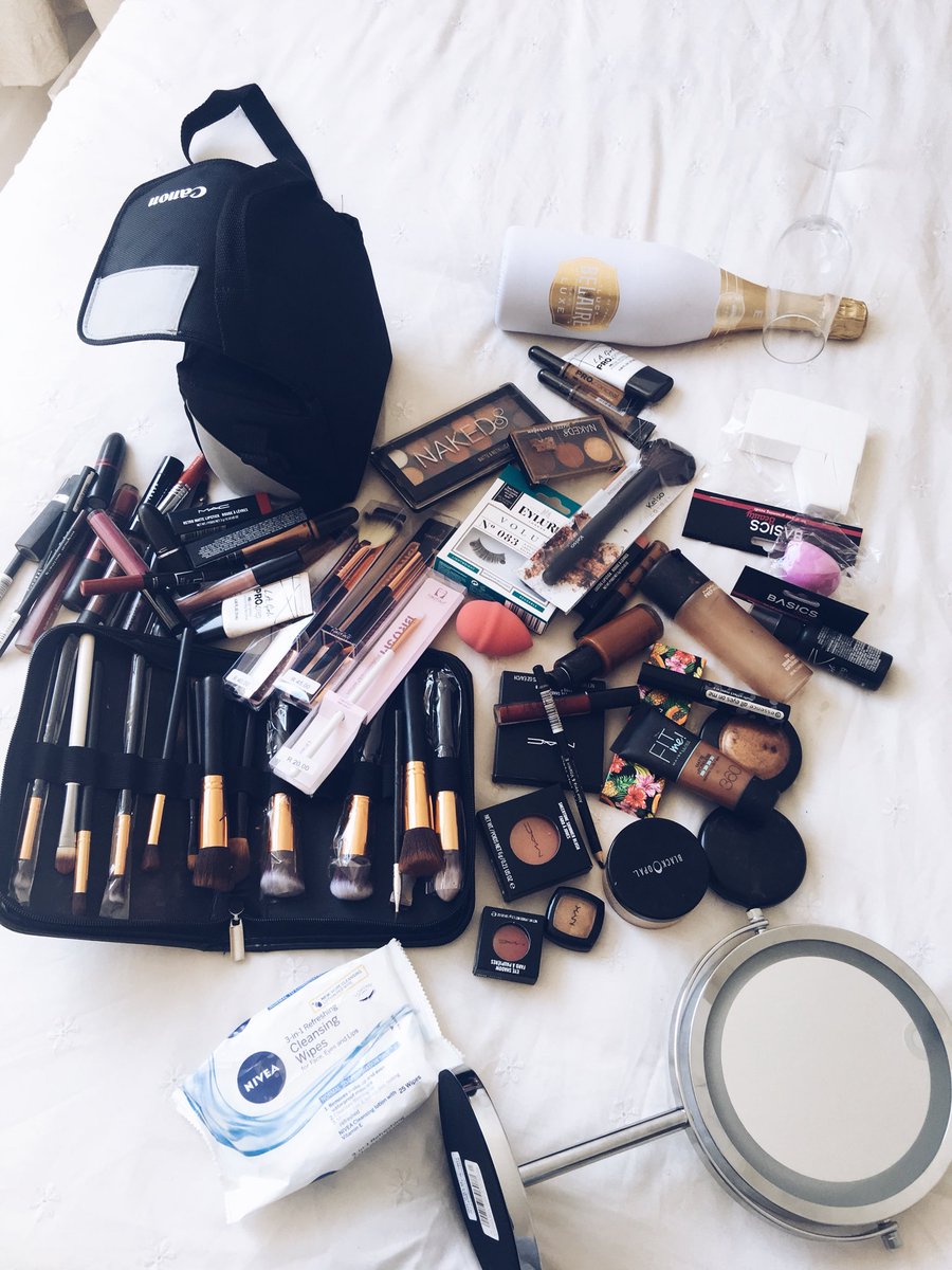 iNtombii's tweet photo. It’s about to go down! 😁😍 #NoMUA #NoYoutuber #JustAHobby https://t.co/JA1jQERYw5