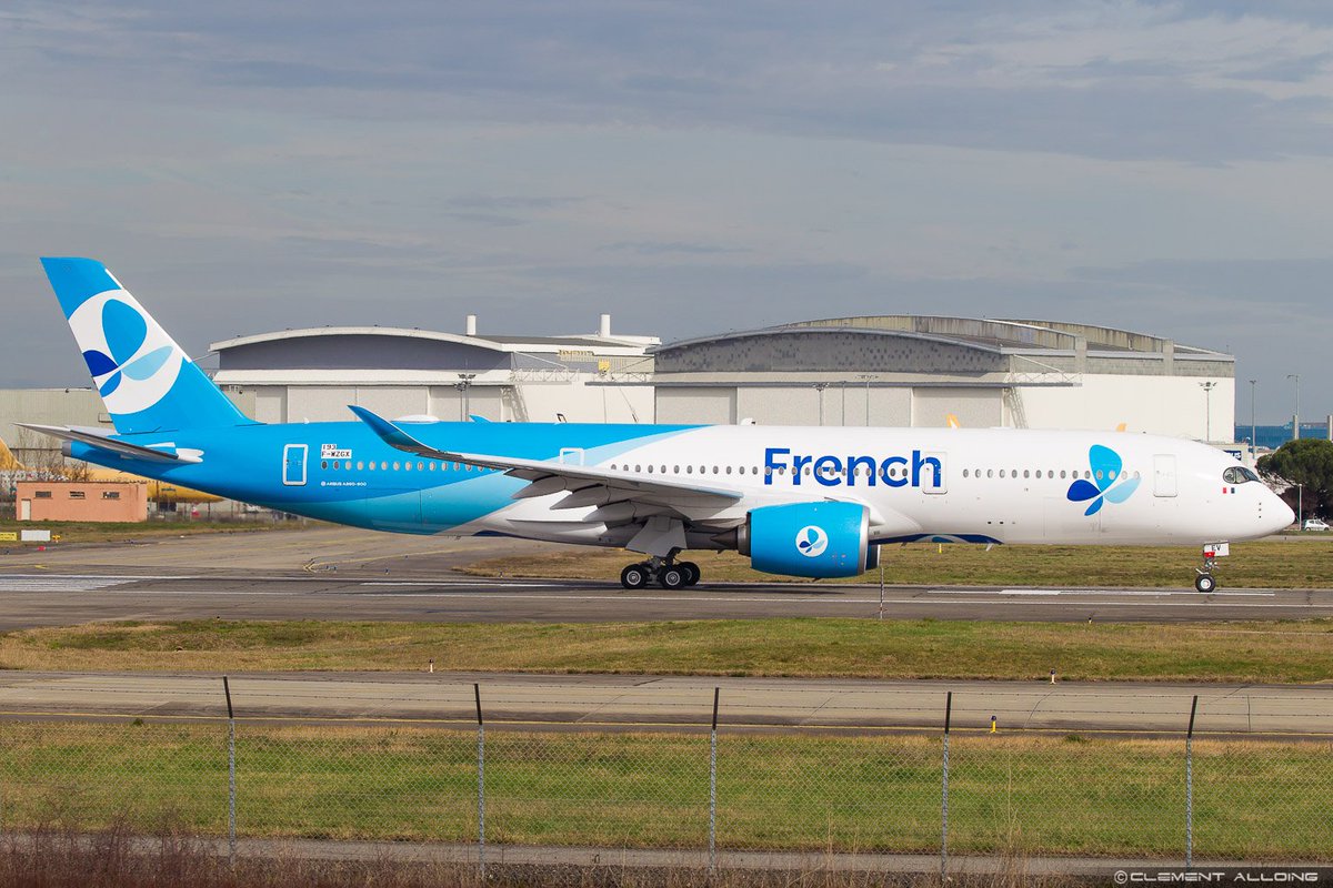 CAlloing's tweet photo. #Frenchblue is now #French but become #FrenchBee 😀😀2nd @Airbus #A350 for @myFrenchBlue ready for her FF !! #FHREV @AVgeeksTahiti https://t.co/supC9vUPgi