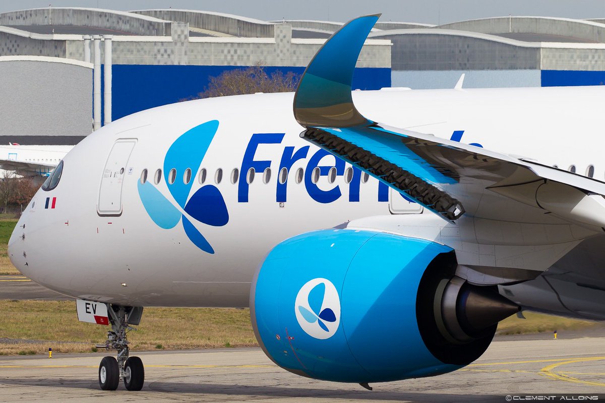 CAlloing's tweet photo. #Frenchblue is now #French but become #FrenchBee 😀😀2nd @Airbus #A350 for @myFrenchBlue ready for her FF !! #FHREV @AVgeeksTahiti https://t.co/supC9vUPgi