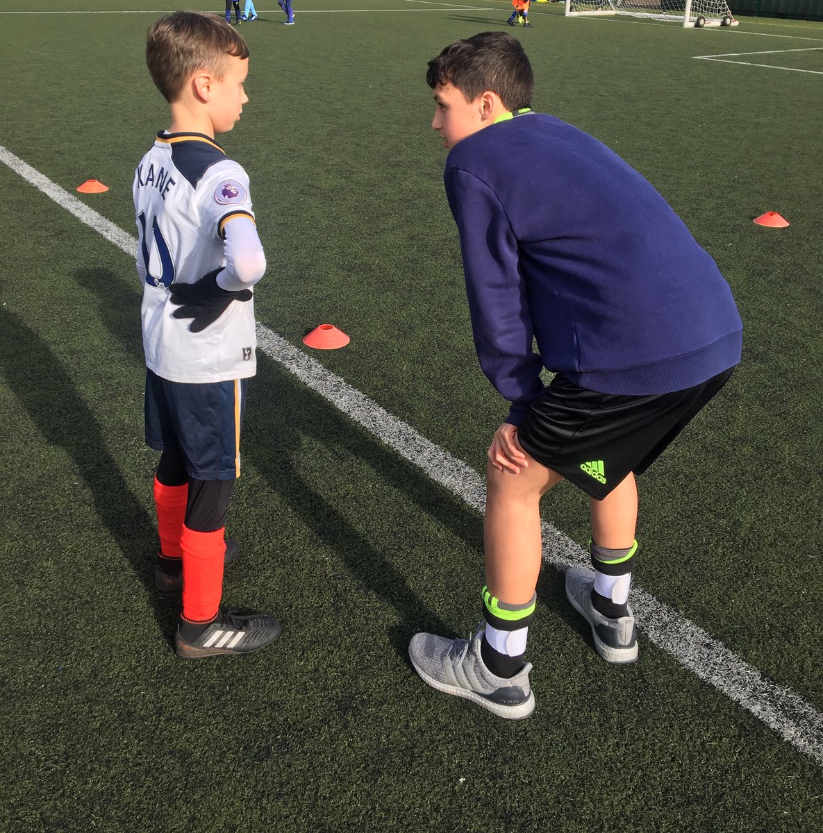 DevonFAYC's tweet photo. Young Leader Ollie showing superb coach and leadership skills during his coaching session with @TUCSTrust https://t.co/Z8z2TUIt2R