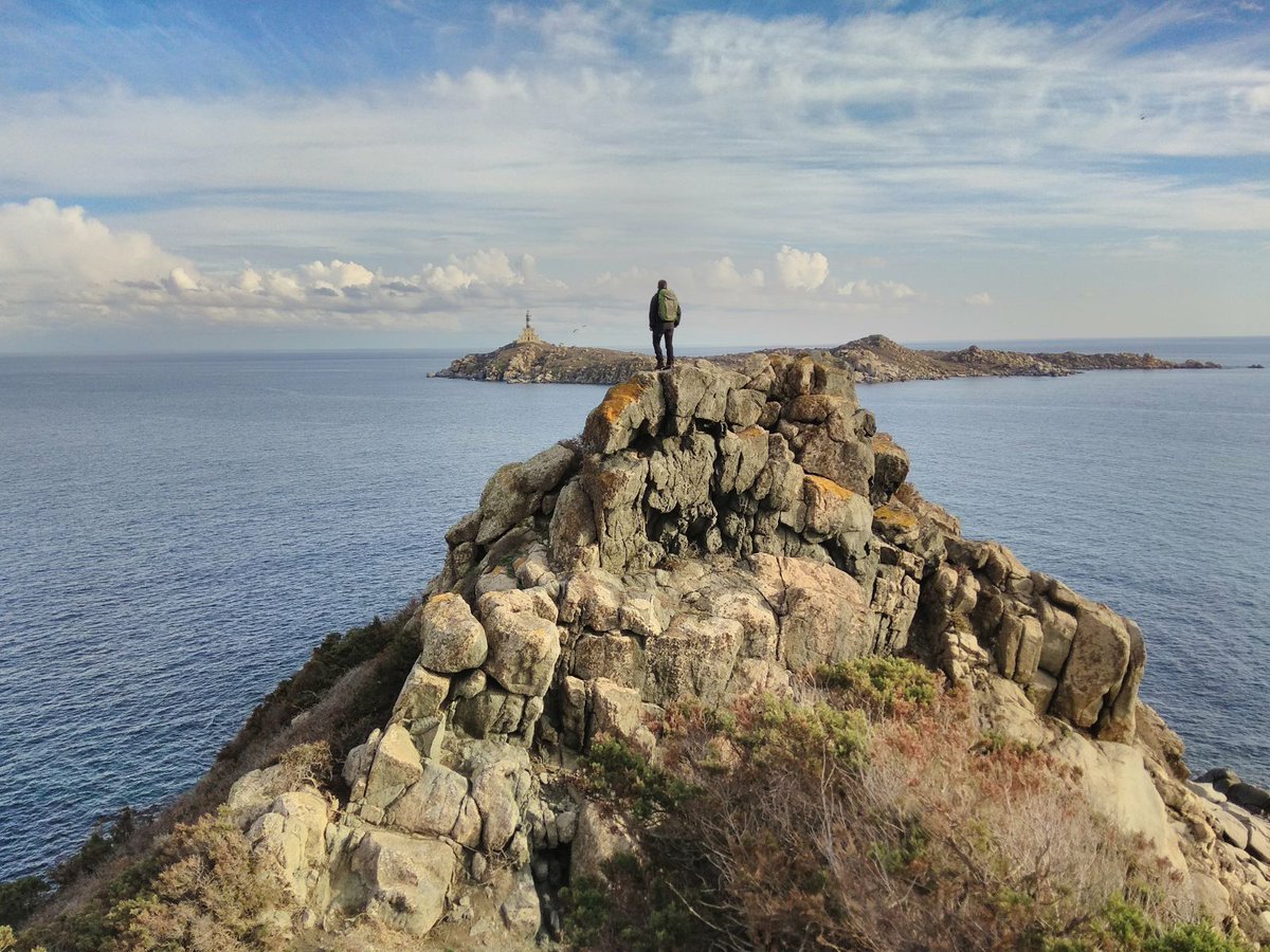 EmotionSardinia's tweet photo. #Villasimius Hike &amp; ebike. Due differenti ritmi per scoprire un territorio. Vieni con noi il 4 marzo ! #sardiniaemotion #moltopiúchepedalare https://t.co/wrpWl9JGHf