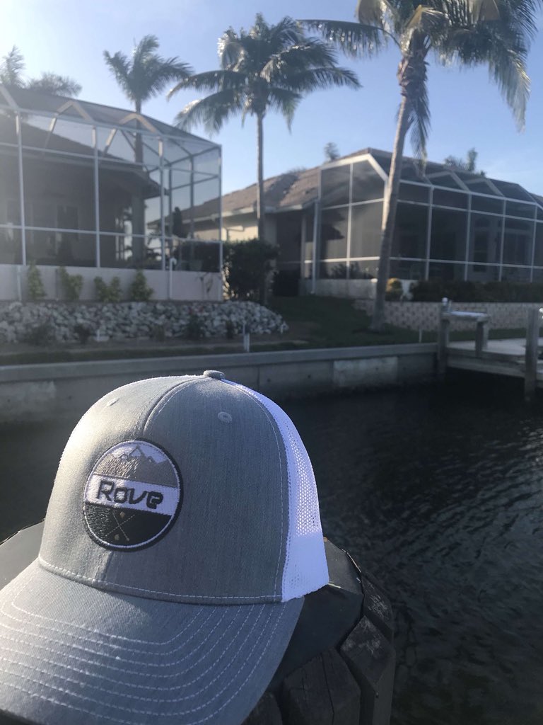RoveMinn's tweet photo. What pictures do you have with your Rove gear? @ryankortz88 has some awesome ones from Florida! #TravelingWithNoDestination #RoveInFlorida https://t.co/zVhqv4QBU6