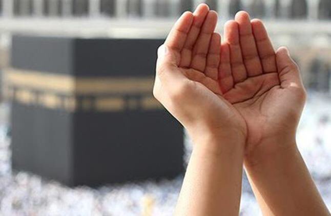 ..
اللهم يا من قلت " ورحمتي وسِعت كل شيء " ..
اختر لنا أنت من الخير ما تشاء،
يا ربّ دبّرنا فإنا لا نُحسن التدبير،
أصلح لنا شأننا كله،
ولا تكلنا إلى أنفسنا طرفة عين 
..