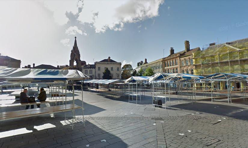 Mansfield partially relaxes town centre cycling ban.
Cyclists will be able to ride in pedestrian zone of Nottinghamshire town from 6pm-10am seven days a week.

road.cc/content/news/2…