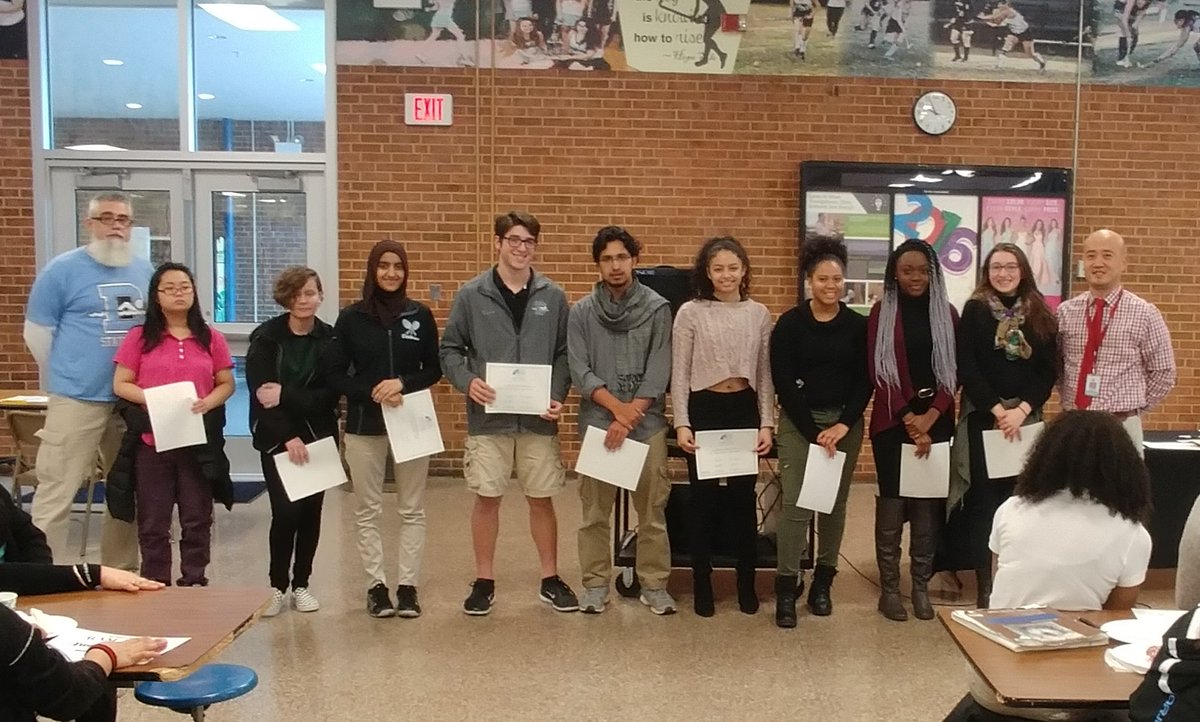 Congratulations to the inaugural inductees to Dickinson's chapter of Rho Kappa National Honor Society for Social Studies! #dickinsonsation #rhokappa