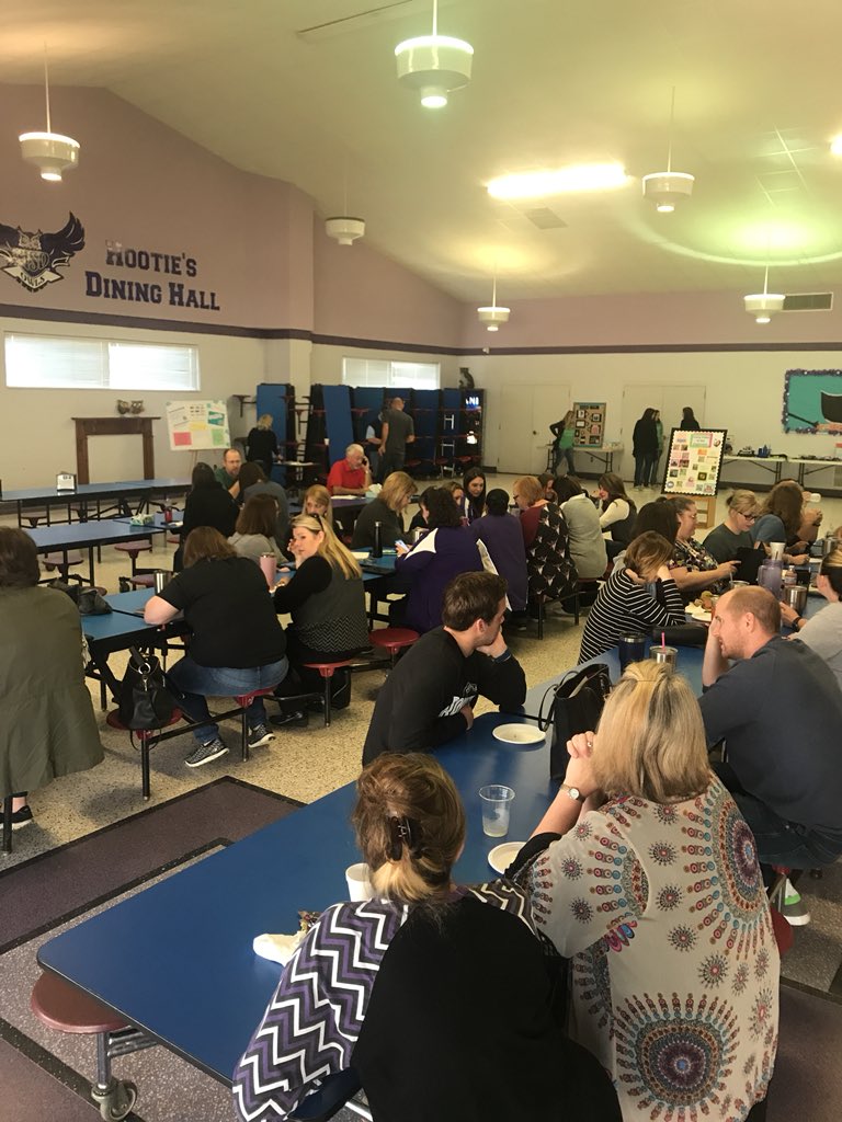 Chireno ISD on Twitter "Ready to start our Poster Pavilion Tech