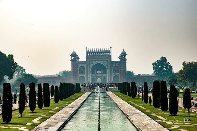 #shahjahan #mumtazmahal #mausoleum #uttarpradesh #uttarpradesh_ig #agra #india #amazingindia #indiagram #travelindia #igerindia #india_ig #travelphotos #travels #travel #travelig #travelphotography #traveltheworld #travelpics #nikond610 #nikonphoto #niko… ift.tt/2ENpPzU