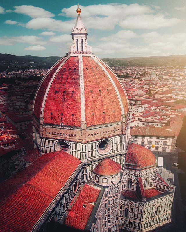 DorianPellumbi's tweet image. Ready for the weekend?
In frame the Brunelleschi's Dome - Florence, IT •
•
@beautifuldestinations @thefullcolors @bestvacations @paradise @earthfocus 
#firenze #bdteam #travel #holidays
#alphacollective #toscana #Italia #exploring #italy #sonyalpha #… ift.tt/2EwbIvx