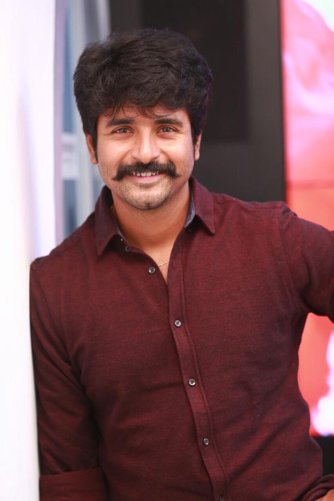 SKfanatics's tweet photo. Tweet using this tag &amp; wish our Prince @Siva_Kartikeyan 
#HBDPrinceSivaKarthikeyan https://t.co/Nyn9SlJD5h