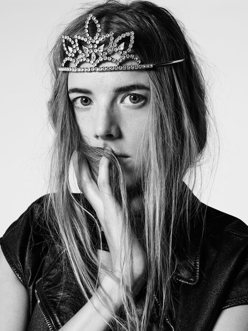 A very Happy Birthday to Agyness Deyn who ranks on our Global Fashion Model List  